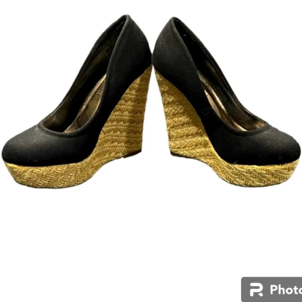 Madden Girl Wedges Black Chunky Shoes Espadrilles - Fabric Material - size 8.5